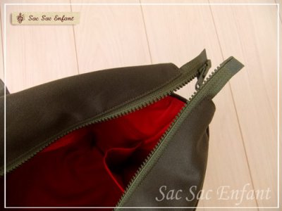 画像3: Sac de panier-obi  サックドパニエ（カゴ型バッグ）オビ　エヴァンタイユ(扇）　モスグリーン＆レッド　Ｌ・ファスナー　ポケットたくさんマザーズバッグ
